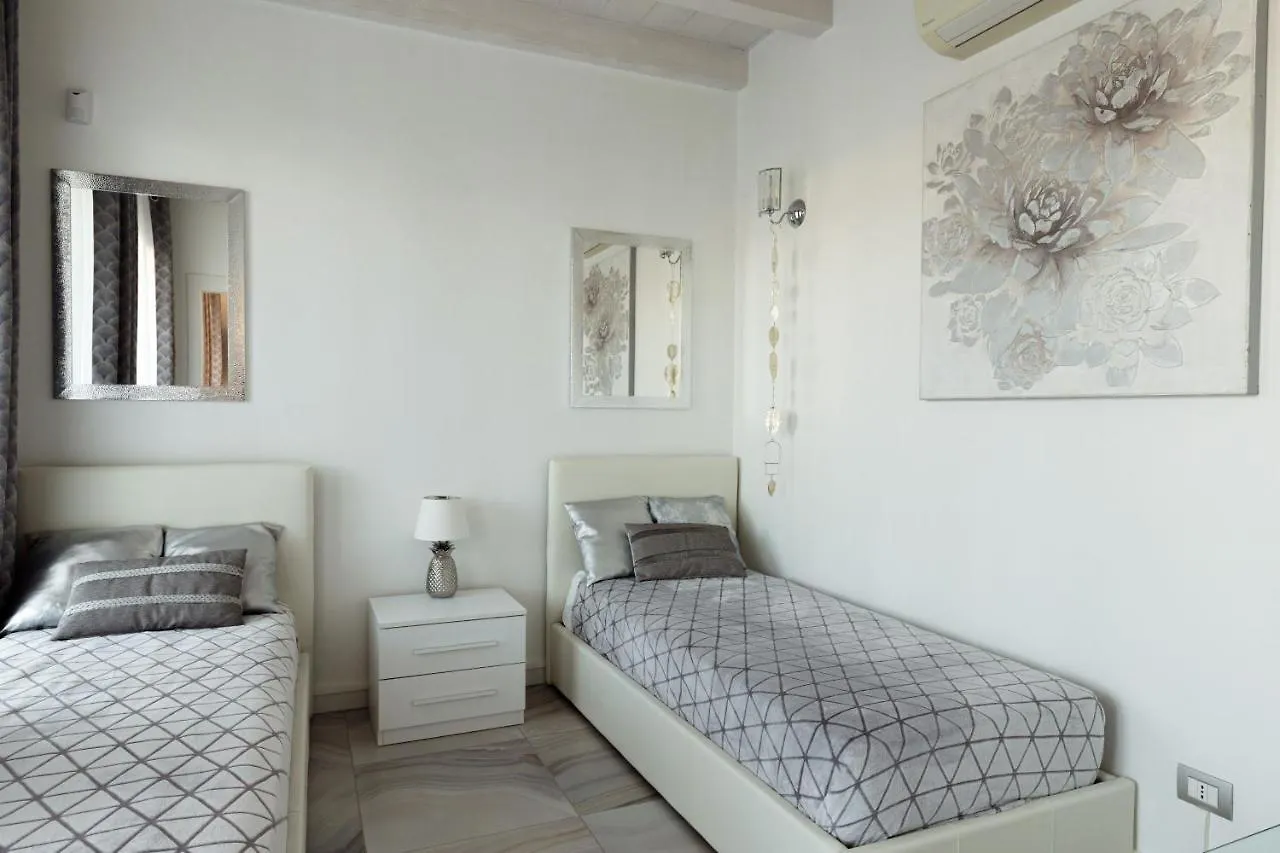 Apartment Blue Laguna Sirmione