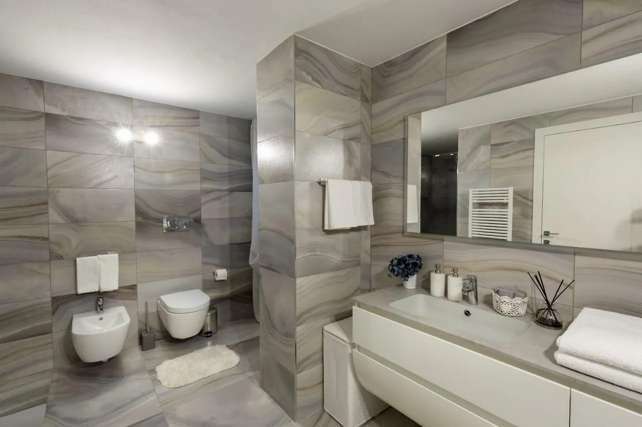 Apartment Blue Laguna Sirmione