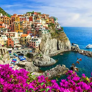 Terrazza , Manarola Italy